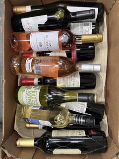 Lot 150  
            Chesterfield SR40 - Collection or Optional Home Delivery 

                
12 X ASSORTED BOTTLES TO INCLUDE FELIX SOLIS, MEDICI RICCARDI AND CUVEE DU MENHIR...