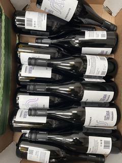 Lot 21  
            Chesterfield SR40 - Collection or Optional Home Delivery 

                
12 X BOTTLES OF SCHIEBER SZEKSZARDI TRILOGIA KADARKA (LOCATION: SR40)(WE OPERATE ...