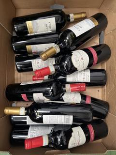 Lot 27  
            Chesterfield SR40 - Collection or Optional Home Delivery 

                
12 X ASSORTED BOTTLES OF CASATO DEI MEDICI RICCARDI CHIANTI TO INCLUDE MONTALBANO...