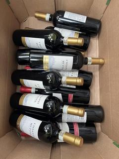 Lot 65  
            Chesterfield SR40 - Collection or Optional Home Delivery 

                
12 X ASSORTED BOTTLES OF CASATO DEI MEDICI RICCARDI CHIANTI TO INCLUDE MONTALBANO...