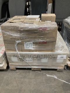 Lot 23  
            Birmingham - Collection Only 

                
QUANTITY OF ASSORTED TILES TO INCLUDE RAKO WAA1N104 WHITE WALL TILES (APPROX 42 B...