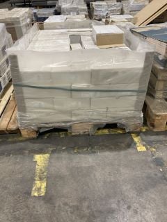 Lot 64  
            Birmingham - Collection Only 

                
QUANTITY OF UNBRANDED WALL TILES TO INCLUDE SEASON WHITE JANUARY (APPROX 50 BOXES)