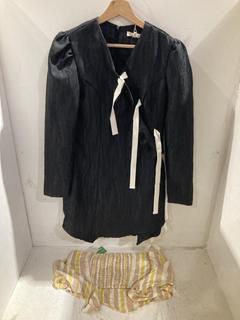 Lot 1111  
            Birmingham SR108 - Parcel Delivery Only 

                
2 X JOHN LEWIS & PARTNERS LADIES CLOTHING TO INCLUDE GHOSPELL DULCIE WRAP MINI DR...