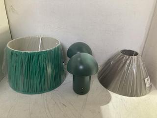 Lot 1149  
            Birmingham SR108 - Parcel Delivery Only 

                
BOX OF JOHN LEWIS & PARTNERS ITEMS TO INCLUDE PHILIPS SMART LED LIGHT PACK X2 (44...