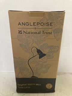 Lot 1164  
            Birmingham SR108 - Parcel Delivery Only 

                
JOHN LEWIS & PARTNERS ORIGINAL 1227 MINI TABLE LAMP (80010 - 440009 - 610001)