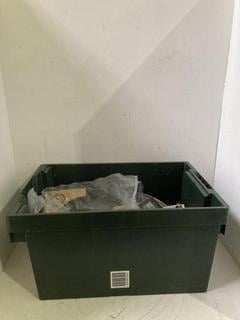 Lot 1175  
            Birmingham SR108 - Parcel Delivery Only 

                
BOX OF JOHN LEWIS & PARTNERS ITEMS TO INCLUDE STAINLESS STEEL POT WITH LID (80010...