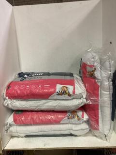 Lot 1194  
            Birmingham SR108 - Parcel Delivery Only 

                
3 X ITEMS TO INCLUDE SILENTNIGHT SO FULL 2 PILLOWS