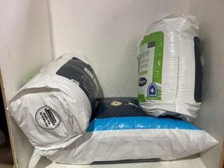 Lot 1195  
            Birmingham SR108 - Parcel Delivery Only 

                
3 X ITEMS TO INCLUDE SILENT NIGHT ANTI-ALLERGY DUVET