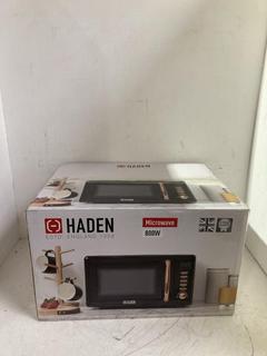 Lot 1208  
            Birmingham SR108 - Parcel Delivery Only 

                
HADEN 800W MICROWAVE