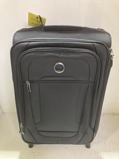Lot 1221  
            Birmingham SR108 - Parcel Delivery Only 

                
DELSEY PARIS HELIUM DLX SOFTSIDE LUGGAGE SUITCASE
