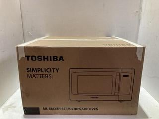 Lot 1242  
            Birmingham SR108 - Parcel Delivery Only 

                
TOSHIBA MICROWAVE OVEN ML-EM23P(SS)