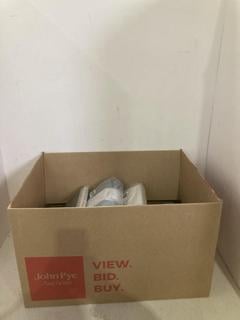 Lot 143  
            Birmingham SR108 - Parcel Delivery Only 
                
5 X ITEMS TO INCLUDE JOHN LEWIS & PARTNERS SOFT & SILKY COTTON DEEP FITTED SHEET ...