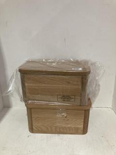 Lot 152  
            Birmingham SR108 - Parcel Delivery Only 
                
2 X JOHN LEWIS & PARTNERS OAK WOOD BREAD BINS TOTAL ORIGINAL RRP £130