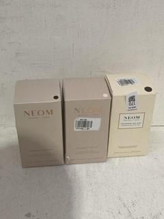 Lot 170  
            Birmingham SR108 - Parcel Delivery Only 

                
3 X ITEMS TO INCLUDE JOHN LEWIS & PARTNERS NEOM ORGANICS LONDON WELLBEING POD MIN...