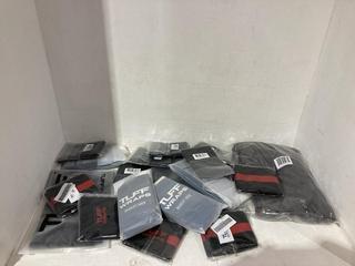 Lot 240  
            Birmingham SR108 - Parcel Delivery Only 
                
BOX OF TUFFWRAPS GYM STRAPS & GEAR TO INCLUDE TUFF WRAPS DEADLIFT SOCKS