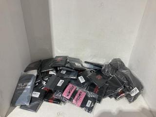 Lot 247  
            Birmingham SR108 - Parcel Delivery Only 
                
BOX OF TUFFWRAPS GYM STRAPS & GEAR TO INCLUDE TUFFWRAPS TUFF VILLAIN WRIST WRAPS