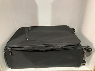 Lot 291  
            Birmingham SR108 - Parcel Delivery Only 
                
SAMSONITE SOFT SHELL LARGE SUITCASE