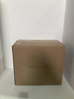 Lot 327  
            Birmingham SR108 - Parcel Delivery Only 

                
TEFAL OLEOCLEAN PRO AIR FRYER