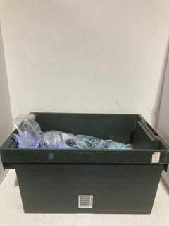 Lot 352  
            Birmingham SR108 - Parcel Delivery Only 
                
BOX OF LADIES CLOTHING IN VARIOUS STYLES & SIZES