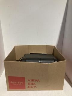 Lot 362  
            Birmingham SR108 - Parcel Delivery Only 
                
SWAN DUAL LAYER 11L AIR FRYER