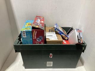 Lot 459  
            Birmingham SR108 - Parcel Delivery Only 

                
BOX OF ITEMS TO INCLUDE MARVEL WOBBLES CRAZY ARENA