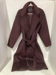 Lot 519  
            Birmingham SR108 - Parcel Delivery Only 

                
ET VOUS BURGUNDY SMART TRENCH COAT SIZE UK L