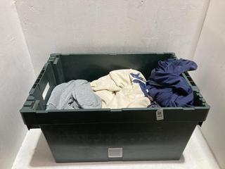 Lot 532  
            Birmingham SR108 - Parcel Delivery Only 

                
BOX OF CHILDREN'S CLOTHING IN VARIOUS STYLES & SIZES