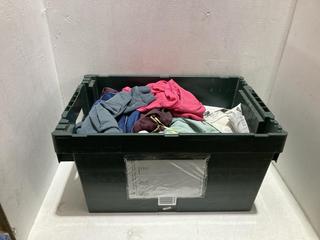 Lot 544  
            Birmingham SR108 - Parcel Delivery Only 

                
BOX OF CHILDREN'S CLOTHING IN VARIOUS STYLES & SIZES