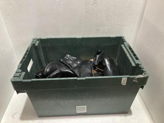 Lot 547  
            Birmingham SR108 - Parcel Delivery Only 

                
BOX OF LADIES SHOES IN VARIOUS STYLES & SIZES