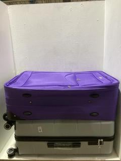 Lot 581  
            Birmingham SR108 - Parcel Delivery Only 

                
2 X ITEMS TO INCLUDE LARGE GREY HARD SHELL SUITCASE