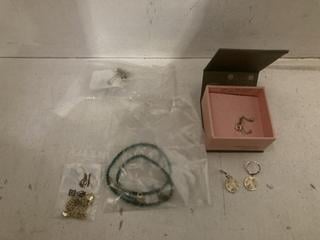 Lot 61  
            Birmingham SR108 - Parcel Delivery Only 
                
7 X ITEMS TO INCLUDE JOHN LEWIS & PARTNERS DPT ANTWERP GOLD BRACELET TOTAL ORIGIN...