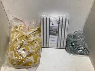 Lot 654  
            Birmingham SR108 - Parcel Delivery Only 
                
BOX OF JOHN LEWIS & PARTNERS ITEMS TO INCLUDE GREEN HAND TOWEL