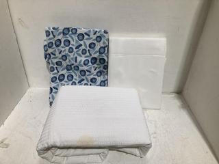 Lot 684  
            Birmingham SR108 - Parcel Delivery Only 
                
BOX OF JOHN LEWIS & PARTNERS ITEMS TO INCLUDE CRISP & FRESH EGYPTIAN COTTON 2 X S...