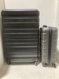 Lot 720  
            Birmingham SR108 - Parcel Delivery Only 
                
2 X JOHN LEWIS & PARTNERS TO INCLUDE BLACK MINI HARDSHELL SUITCASE
