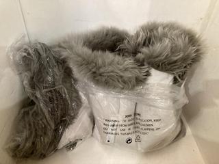 Lot 76  
            Birmingham SR108 - Parcel Delivery Only 
                
2 X ITEMS TO INCLUDE JOHN LEWIS & PARTNERS SHEEP SKIN PREMIUM GREY RUG TOTAL ORIG...