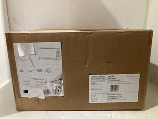 Lot 867  
            Birmingham SR108 - Parcel Delivery Only 
                
JOHN LEWIS & PARTHNERS 20L MICROWAVE