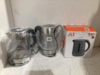 Lot 875  
            Birmingham SR108 - Parcel Delivery Only 
                
BOX OF JOHN LEWIS & PARTNERS ITEMS TO INCLUDE GLASS ELECTRIC KETTLE