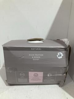 Lot 902  
            Birmingham SR108 - Parcel Delivery Only 
                
JOHN LEWIS & PARTNERS DUCK FEATHER & DOWN DUVET 260 X 220 CM