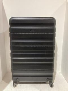 Lot 959  
            Birmingham SR108 - Parcel Delivery Only 
                
JOHN LEWIS & PARTNERS BLACK LARGE HARDSHELL SUITCASE
