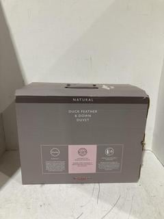 Lot 962  
            Birmingham SR108 - Parcel Delivery Only 
                
JOHN LEWIS & PARTNERS NATURAL DUCK FEATHER & DOWN DUVET 225 X 220 CM
