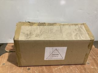 Lot 125  
            Birmingham - Collection Only 

                
DAVID PHILLIPS BUDDHA HEAD ORNAMENT IN MANGO WOOD WHITE WASH RRP £49