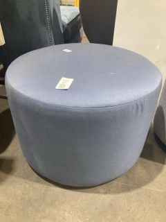 Lot 67  
            Birmingham - Collection or Delivery 

                
DAVID PHILLIPS COTSWOLD ROUND OTTOMAN IN BLUE RRP £439