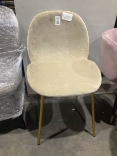 Lot 71  
            Birmingham - Collection or Delivery 

                
DAVID PHILLIPS CREAM VELVET DINING CHAIR
