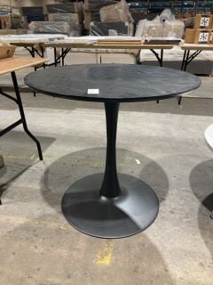 Lot 84  
            Birmingham - Collection or Delivery 

                
DAVID PHILLIPS BLACK CIRCULAR DINING TABLE