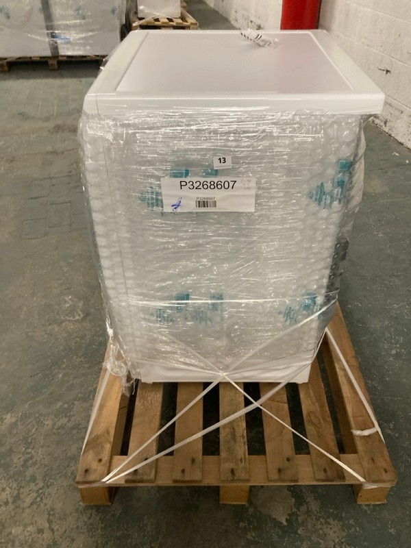 Lot 13  
            Nottingham SR3 - Delivery Or Collection 

                
1X PALLET WITH TOTAL RRP VALUE OF £642 TO INCLUDE 1X SAMSUNG WASHING MACHINES MOD...