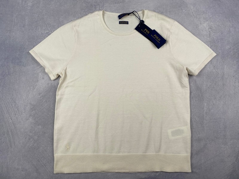 Lot 100  
            Nottingham Luxury Room - Delivery Only 

                
Polo Ralph Lauren 100% Pima Cotton Sweater - Size L (VAT ONLY PAYABLE ON BUYERS P...