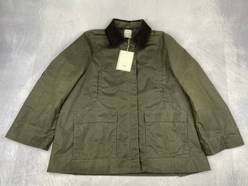 Lot 11  
            Nottingham Luxury Room - Delivery Only 

                
Toteme Country Jacket, Tag - Size 34/XS - Original RRP £670