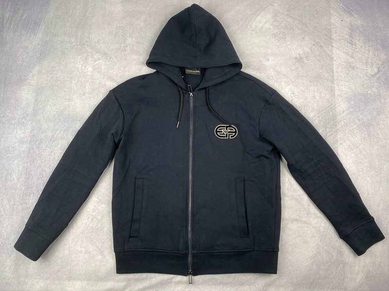 Lot 139  
            Nottingham Luxury Room - Delivery Only 

                
Emporio Armani Zip Hoodie - Size M (VAT ONLY PAYABLE ON BUYERS PREMIUM)