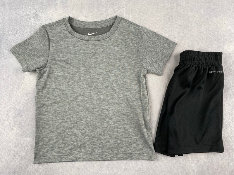 Lot 176  
            Nottingham Luxury Room - Delivery Only 

                
Nike Dri-Fit Grey T-Shirt and Black Shorts, Size 2-3 Years (VAT ONLY PAYABLE ON B...