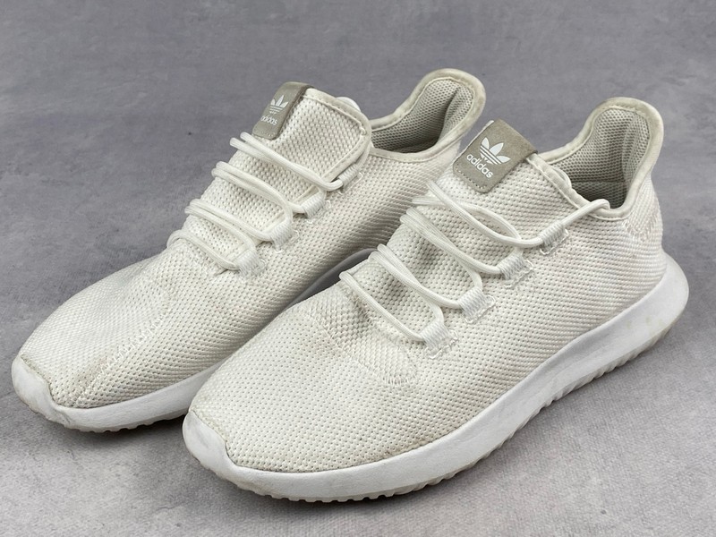 Lot 185  
            Nottingham Luxury Room - Delivery Only 

                
Adidas Tubular Shadow Sneakers - Size 8 (VAT ONLY PAYABLE ON BUYERS PREMIUM)